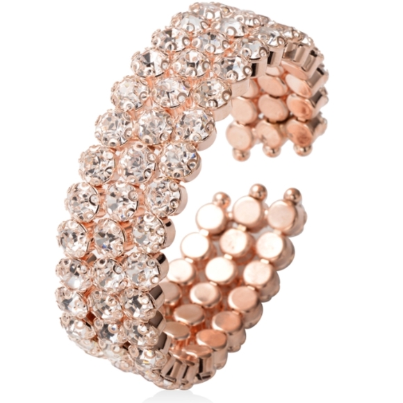 Jewelry - ROSE GOLD PLATED AUSTRIAN CRYSTAL BRACELET